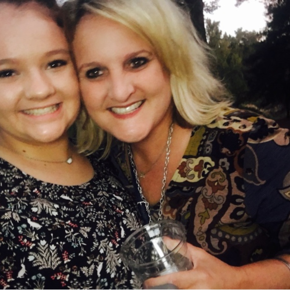 Meet your Posher, Whitney